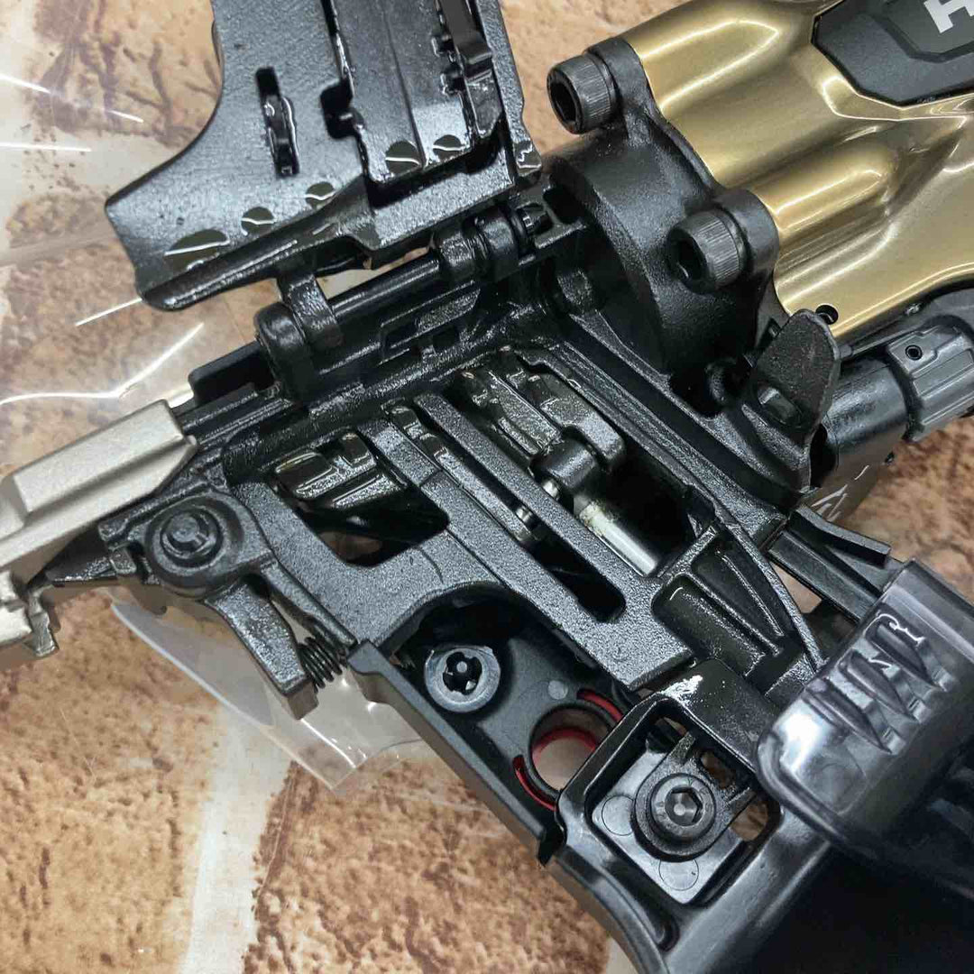 ★ハイコーキ(HIKOKI ※旧:日立工機) 高圧エア釘打ち機 NV50HR2(S)【所沢店】