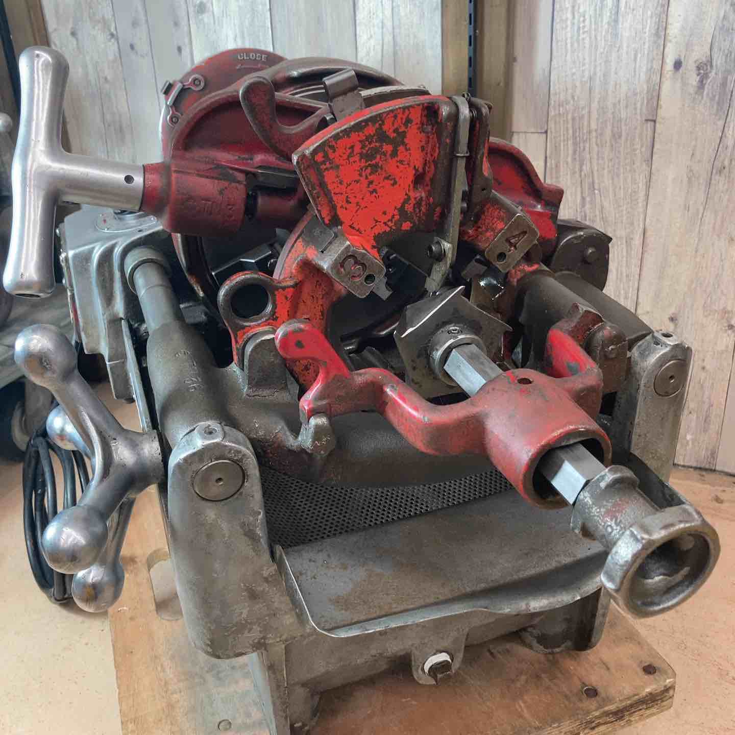 中古品／店頭受取り限定】 レッキス(REX) ねじ切り機 90A3 90AⅢ