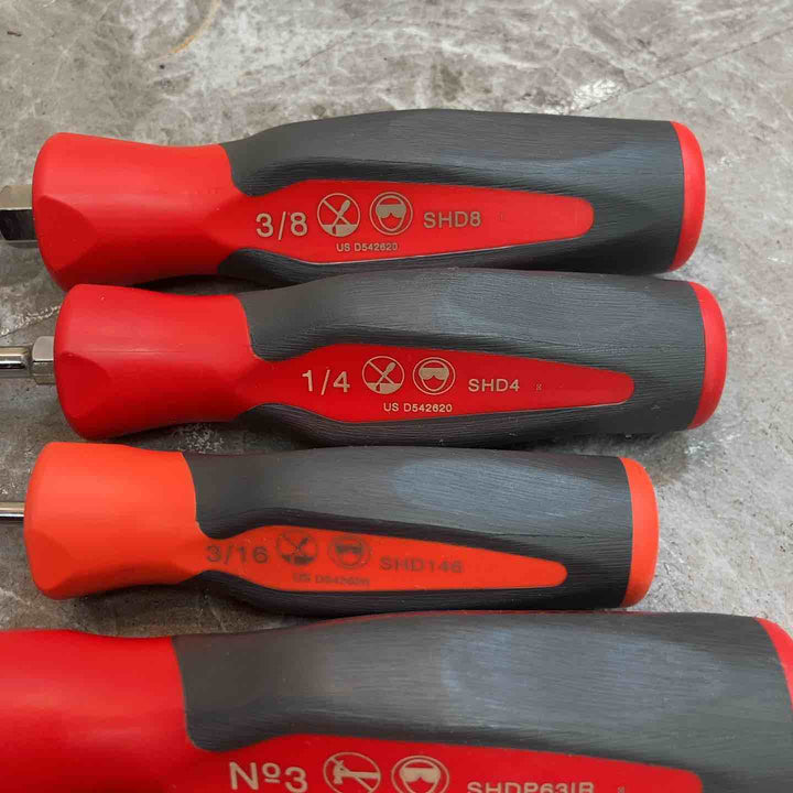 スナップオン(Snap-on) ドライバー SHDP63、42、31　SHD8、4、146　6点セット【八潮店】