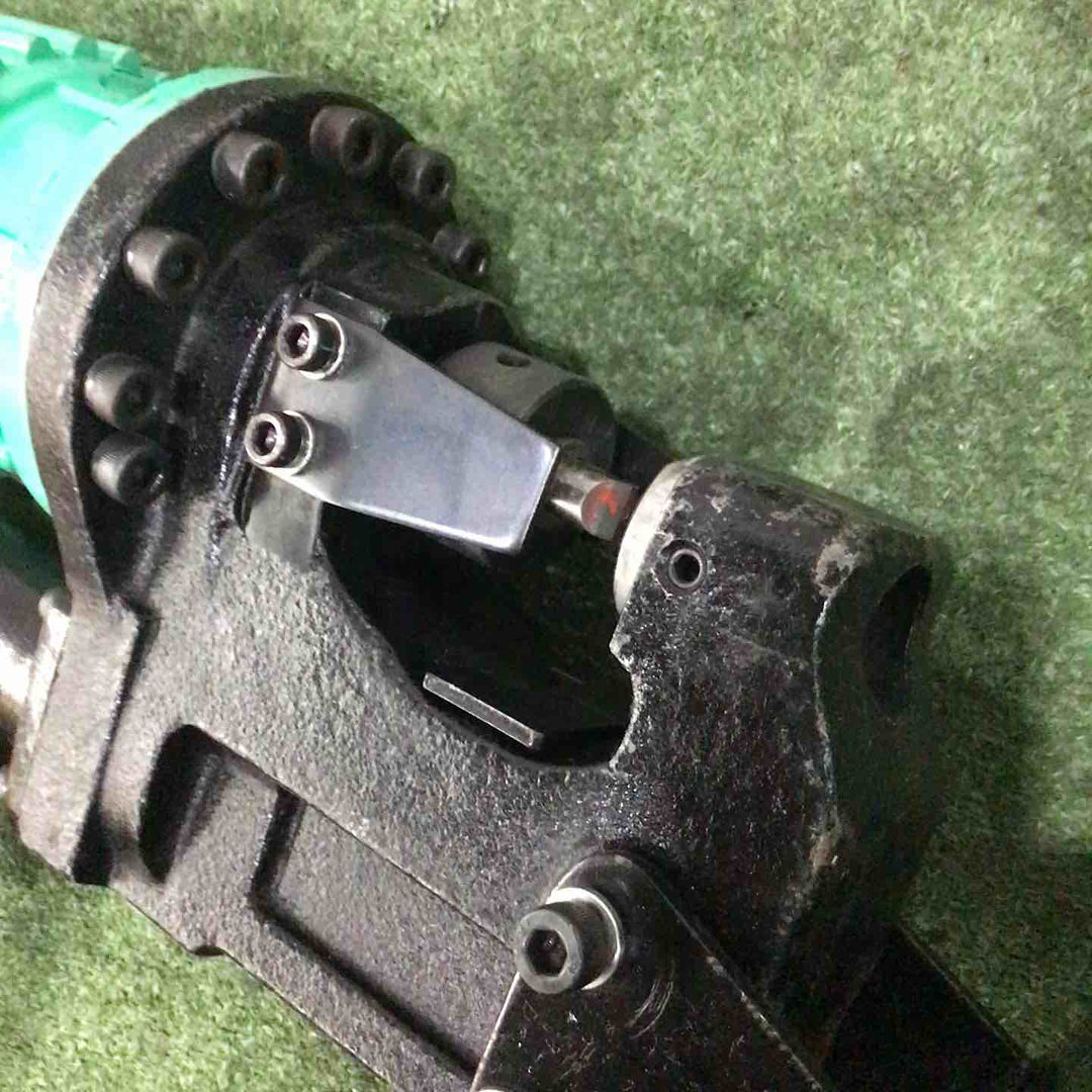 亀倉精機 電動油圧式パンチャー AP-2N型 動作確認済【川口店】