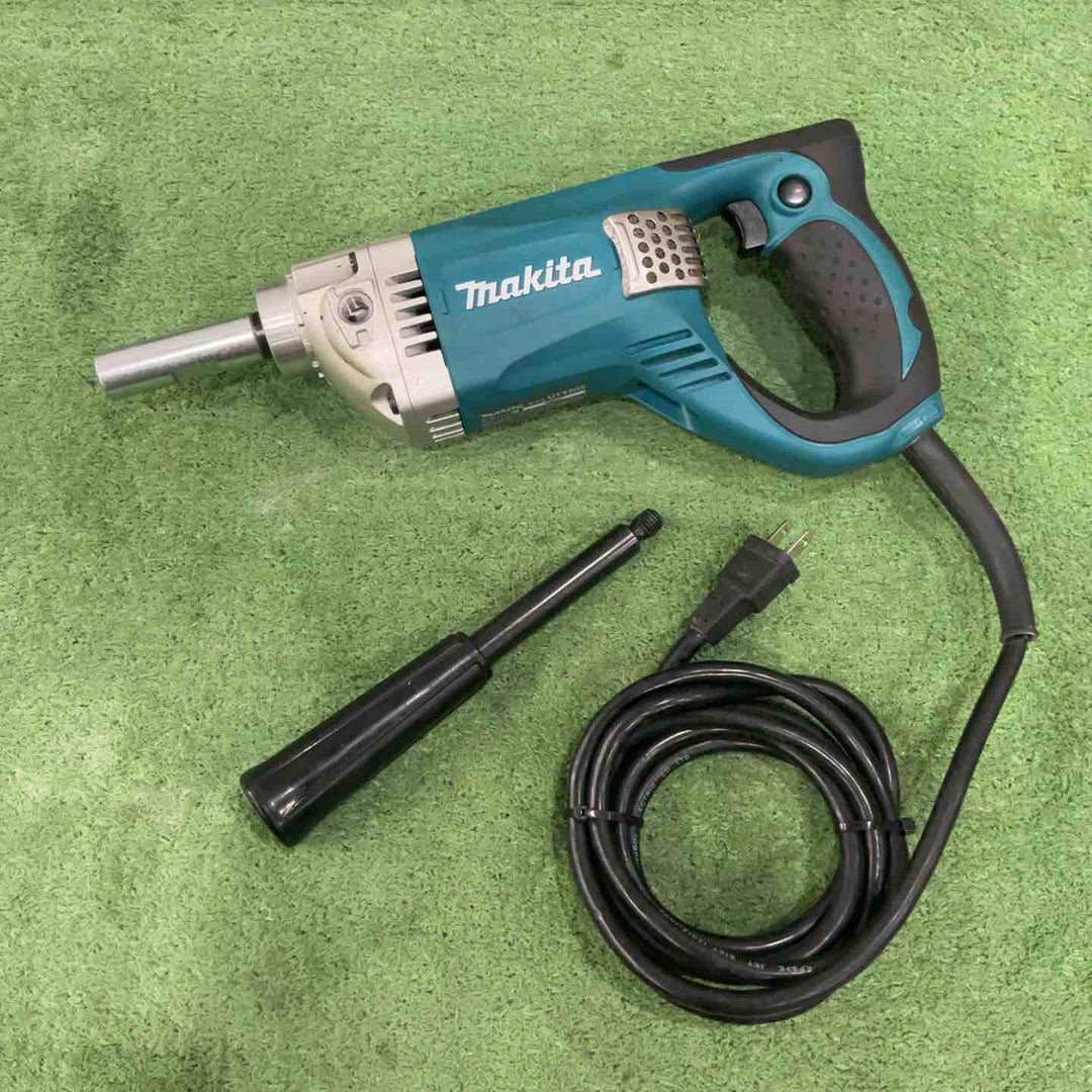 ☆マキタ(makita) コンクリートかくはん機 UT1305【川口店】