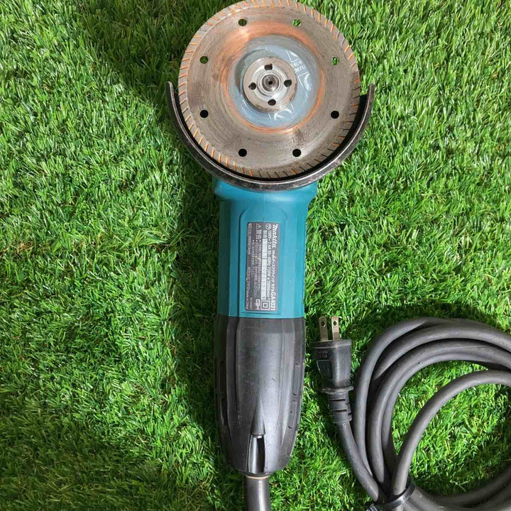 ☆マキタ(makita) 100mmディスクグラインダー GA4031【戸田店】