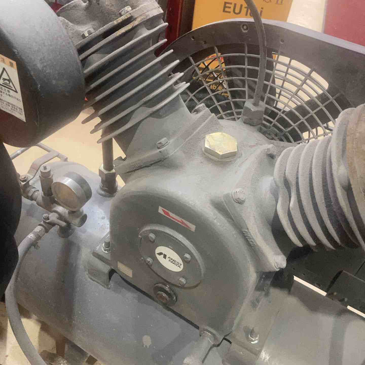 現状品【店頭受取り限定】ANEST200V コンプレッサー　TLP37E-10　【町田店】