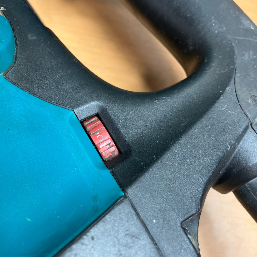 ★マキタ(makita) ハンマドリル HR4030C【越谷店】