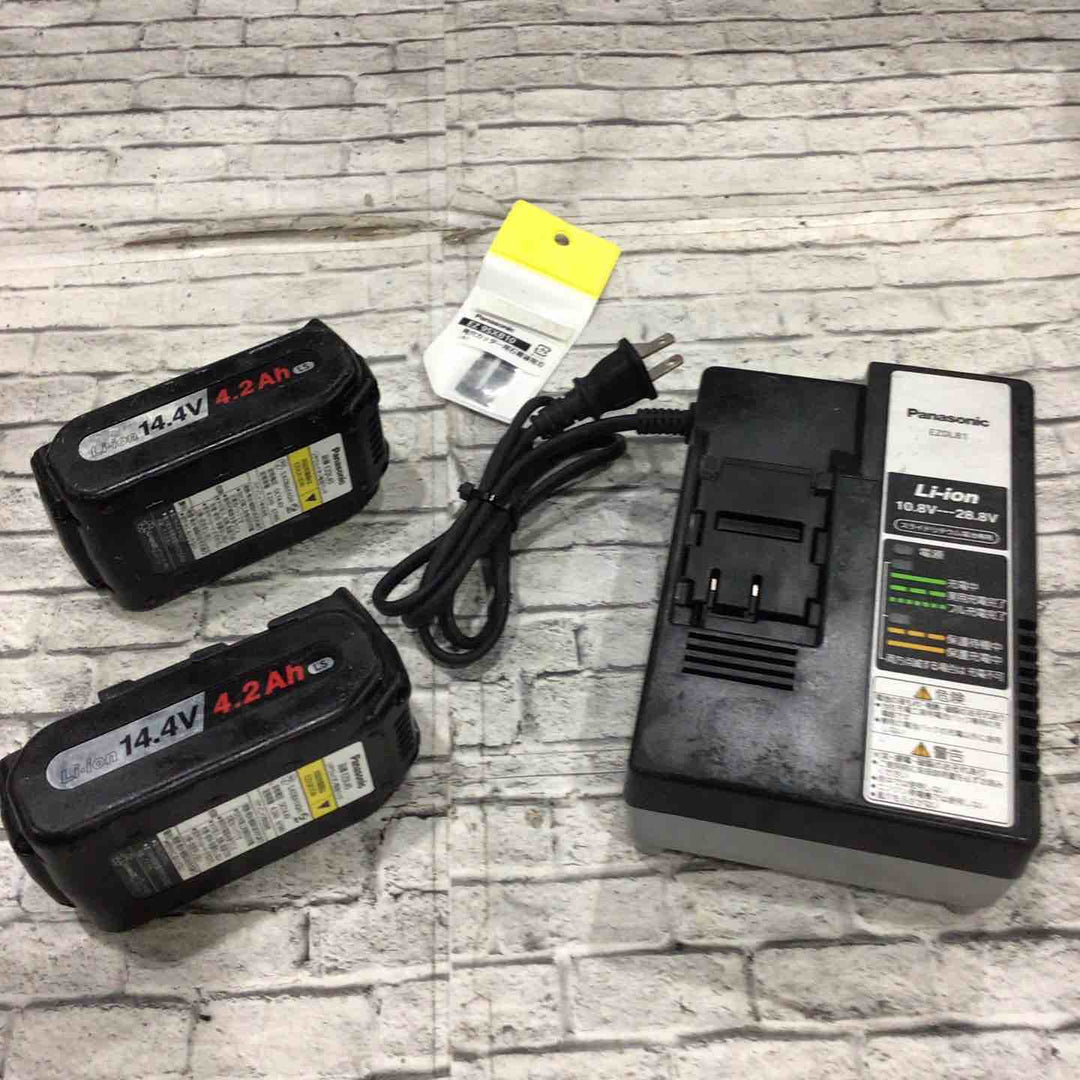 ◇パナソニック(Panasonic) コードレス角穴カッター EZ4543LS2S-B【川口店】