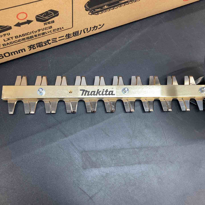 ◇マキタ(makita) 260mm 充電式ミニ生芝バリカン MUH269DB【川越店】