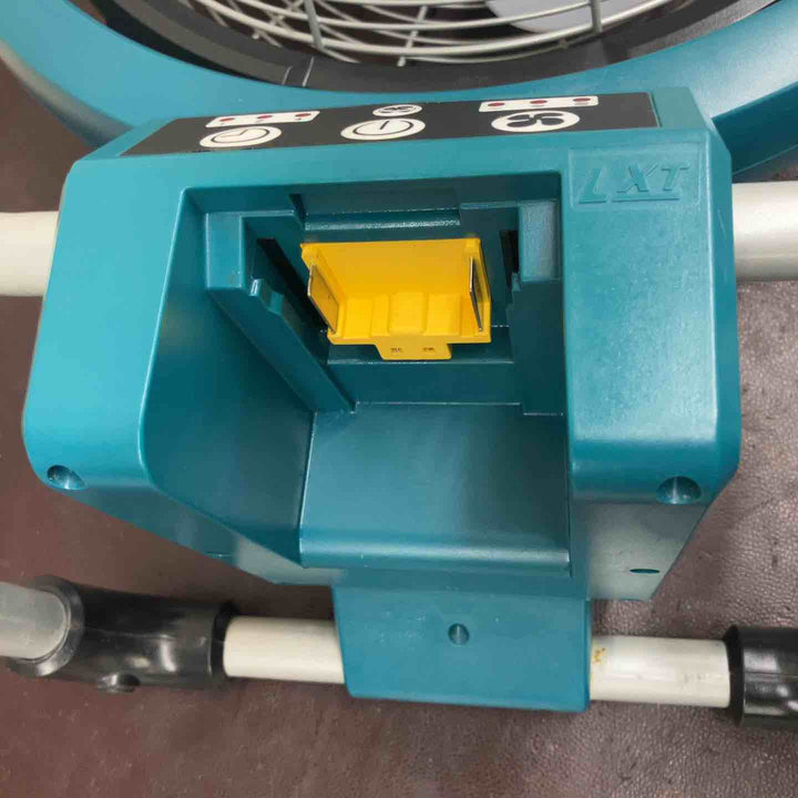 【中古品】マキタ(makita) コードレス産業扇 CF300DZ【東大和店】