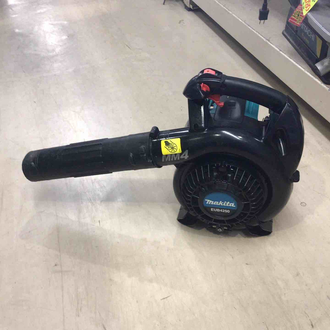 【店頭受取り限定】☆マキタ(makita) エンジンブロア EUB4250【町田店】