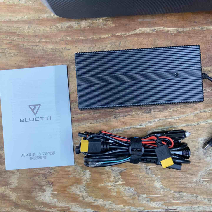 【美品】BLUETTI ポータブル電源 AC200P 大容量2000Wh AC高出力 瞬間最大4800W 動作確認済み【柏店】