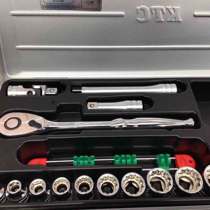 【中古品 美品】KTC 京都機械工具 TB410X 12.7sq ソケットレンチセット【八潮店】