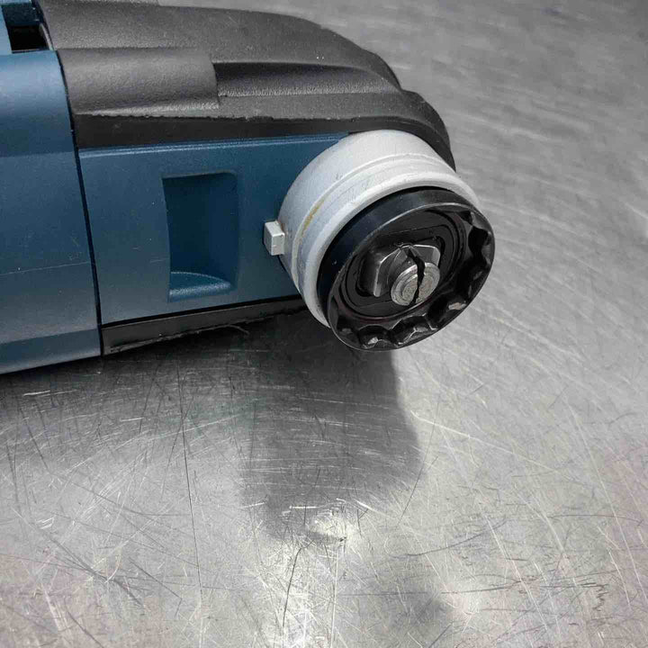 【中古品】 ボッシュ(BOSCH) マルチツ-ル GMF40-30 本体のみ 【東大和店】