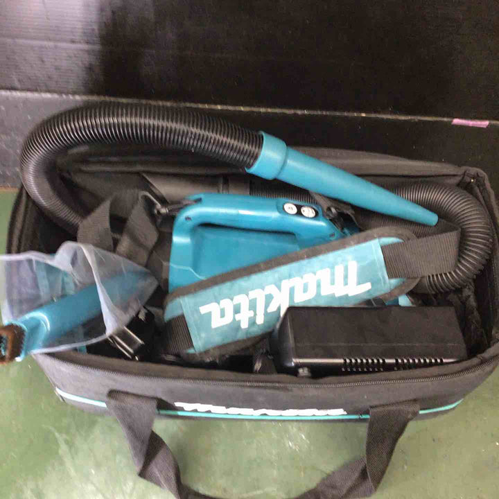 ☆マキタ(makita) コードレスクリーナ CL184DRF【戸田店】