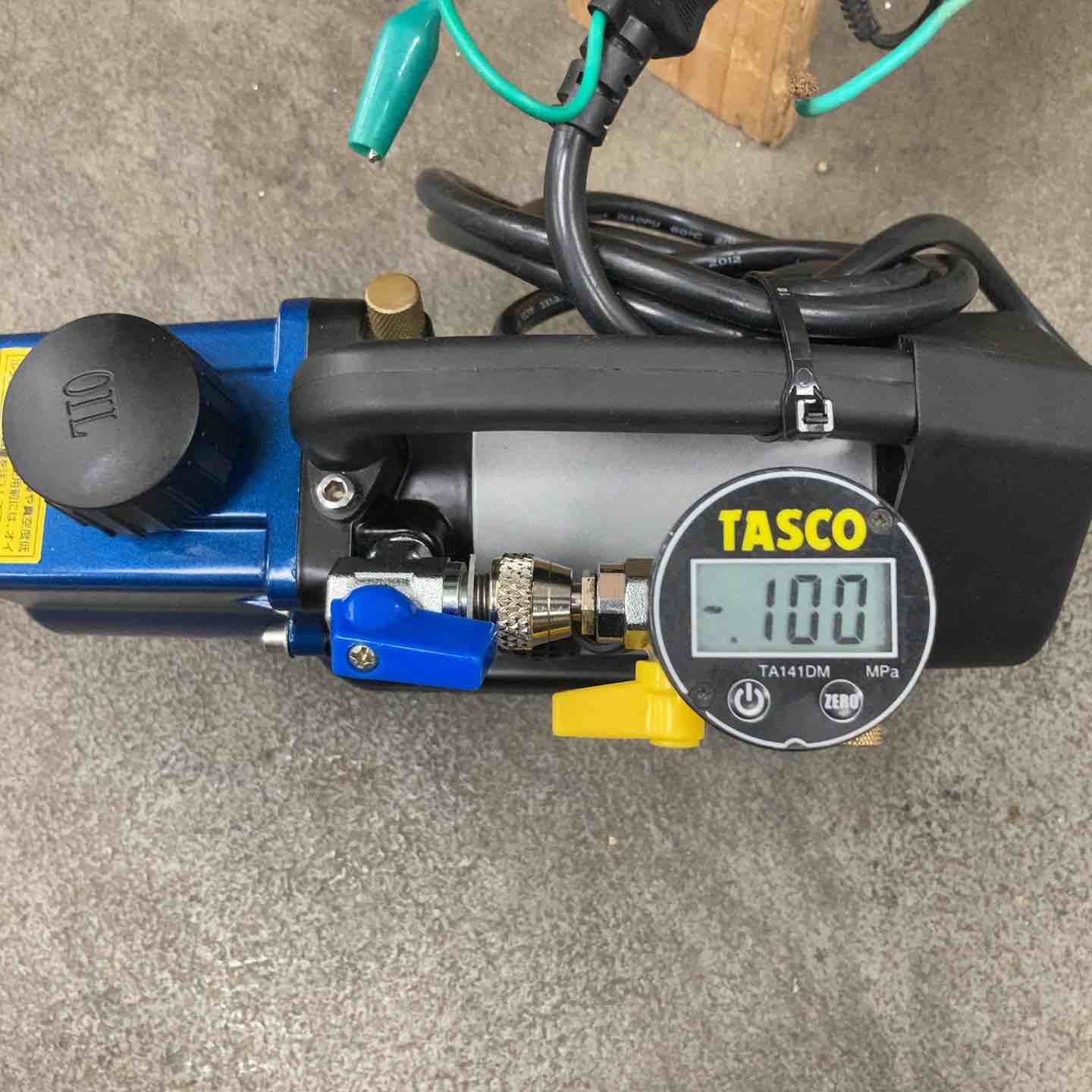TASCO タスコ ウルトラミニツーステージ真空ポンプ TA150SWの中古 