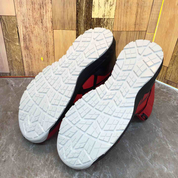 [アシックス] ワーキング WINJOB CP304 BOA 1271A030 CLSR/Black 27 cm 3E【八潮店】