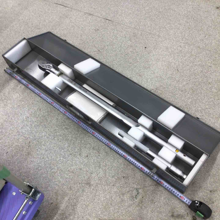 【未使用品】トネ トルクレンチ T6L700N 2013年校正証明書付【八潮店】