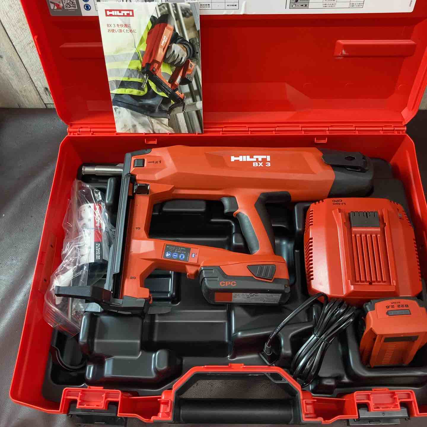 【未使用(店頭展示品)】◇HILTI バッテリー式鋲打ち機 BX3-ME P2/2.6Ahコンボ フルセット品【東大和店】 未使用品(店頭展示品)】HILTI(ヒルティ) バッテリー式鋲打ち機 BX3-ME