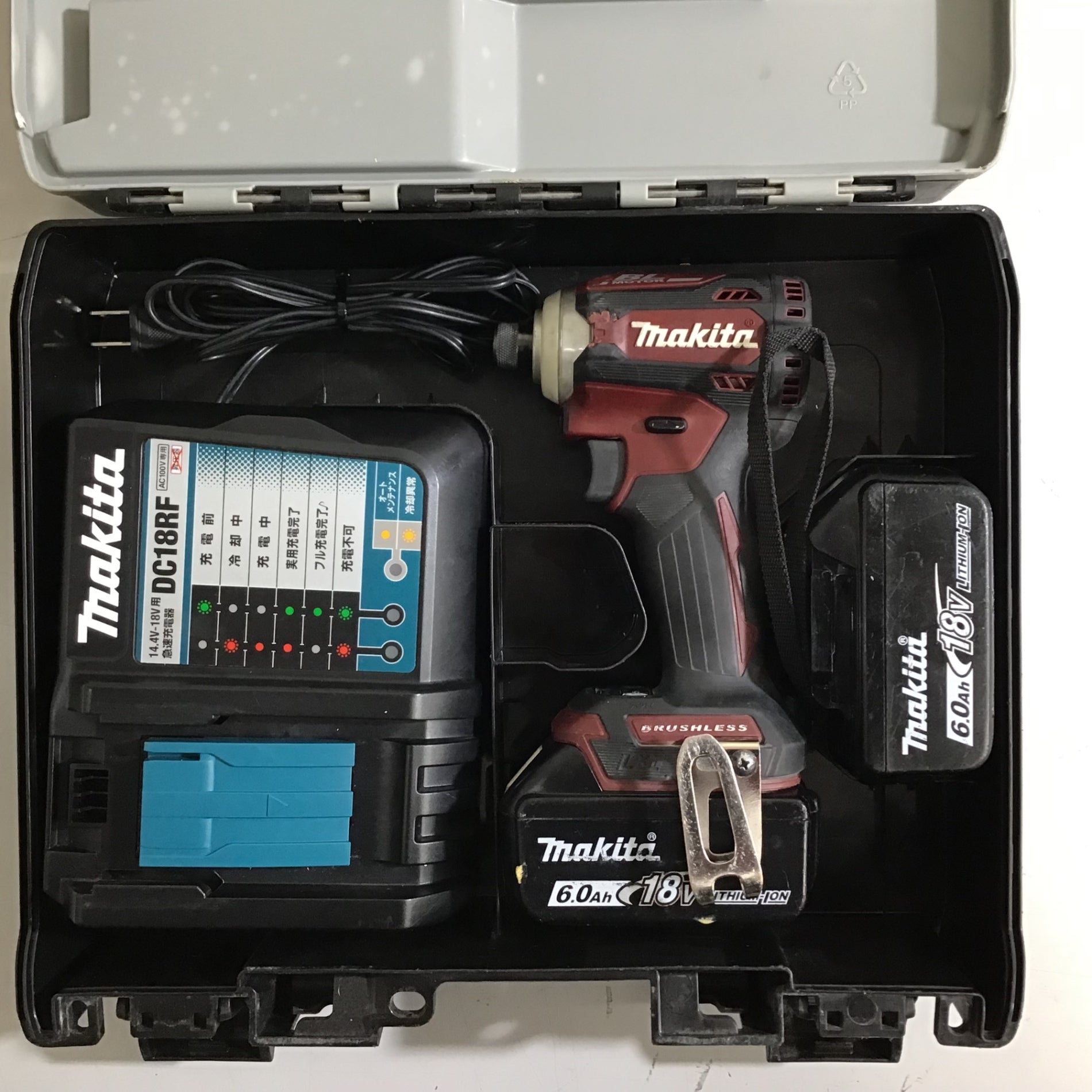 ☆マキタ(makita) コードレスインパクトドライバー TD171DGXAR【戸田店