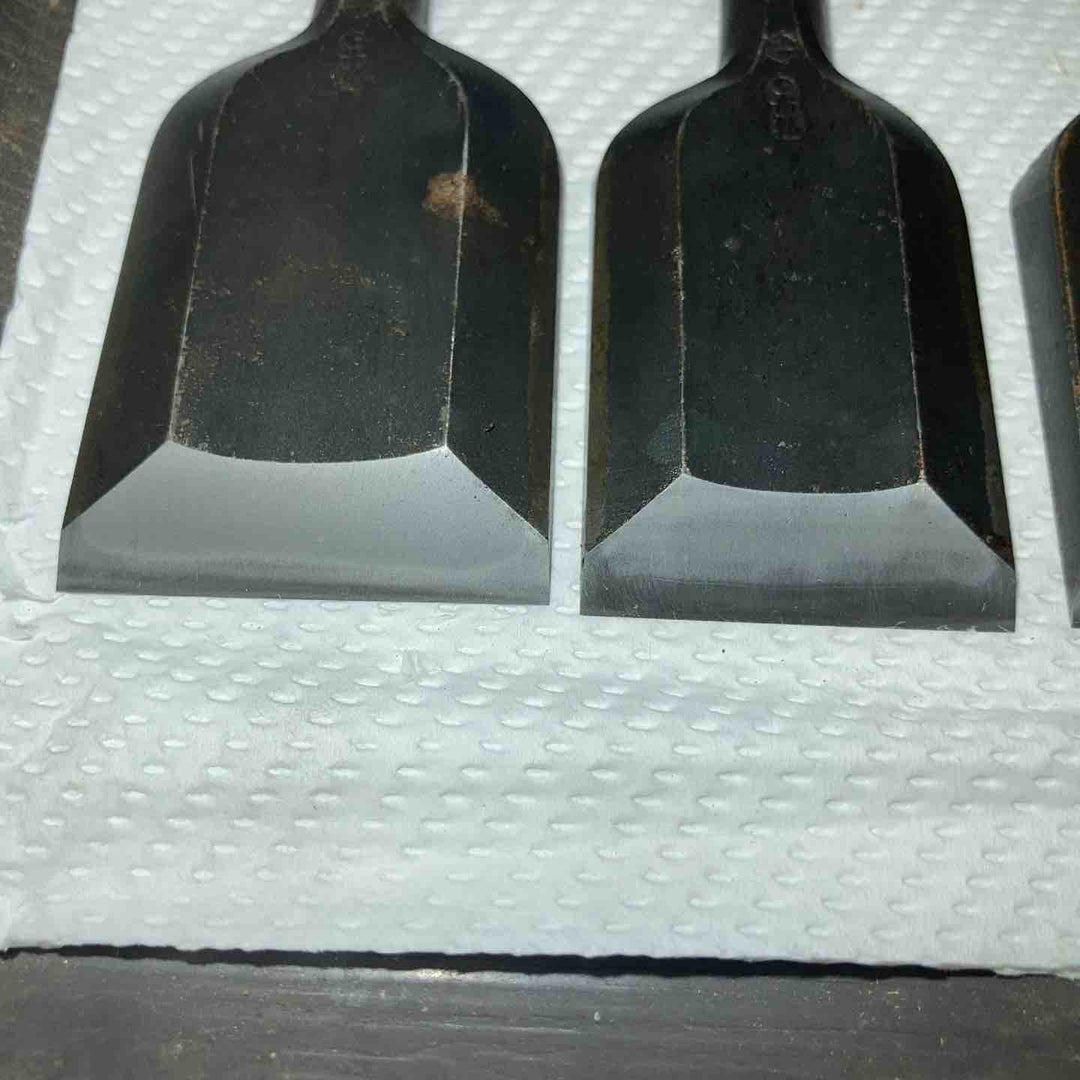 【中古品】　「月市弘」銘 鑿 10本組 のみ 木工 大工道具 Japanise Chisel【柏店】