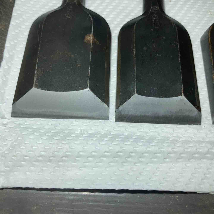 【中古品】　「月市弘」銘 鑿 10本組 のみ 木工 大工道具 Japanise Chisel【柏店】