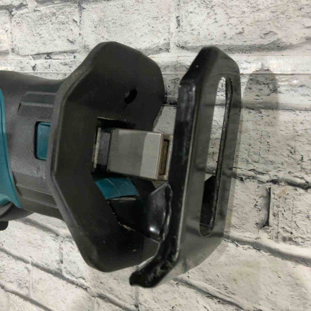 ★マキタ(makita) コードレスレシプロソー JR104DSH【川口店】