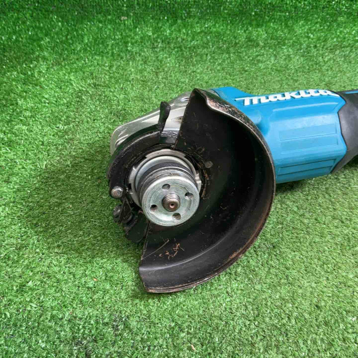 マキタ(makita) 100mmコードレスディスクグラインダ GA410DZ【藤沢店】