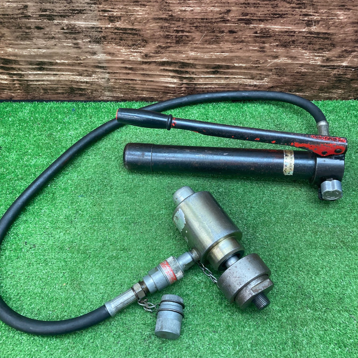 ◇泉精器(IZUMI) 分離型油圧式パンチャ SH-10-1(ポンプHP-180N付)【川越店】