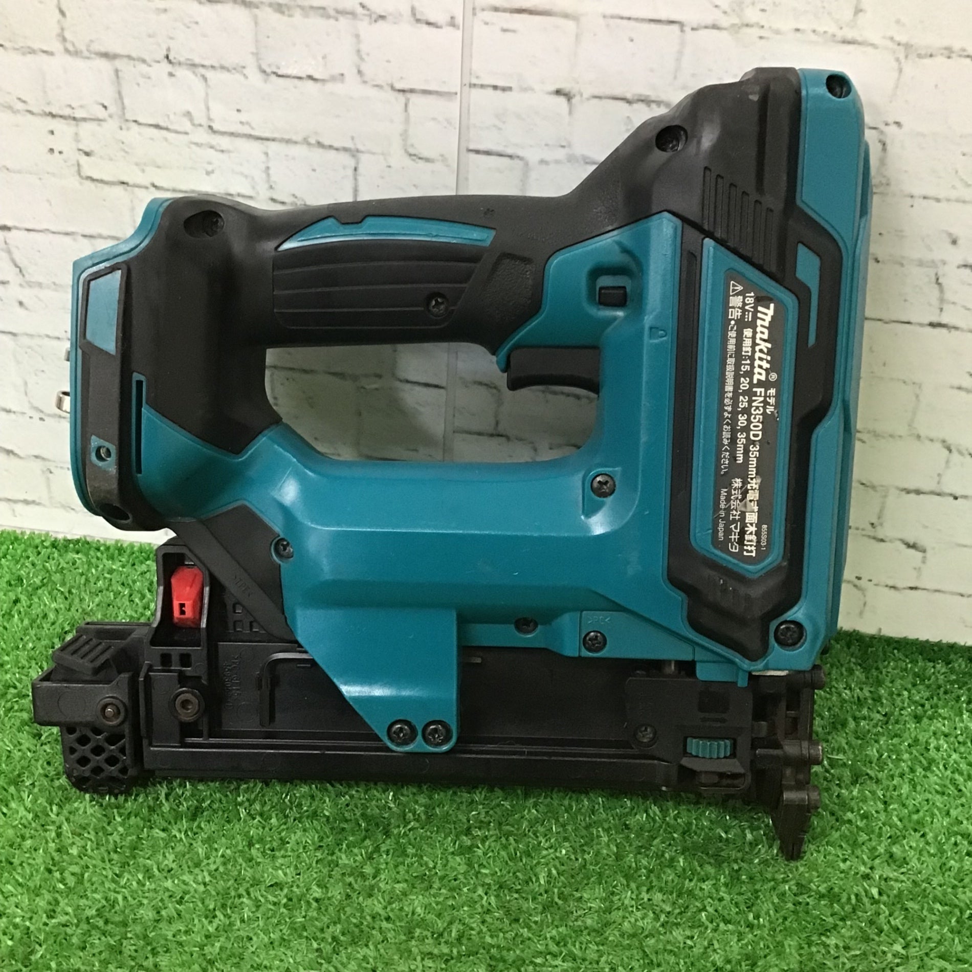 ☆マキタ(makita) コードレスフィニッシュネイラ FN350DZK【町田店