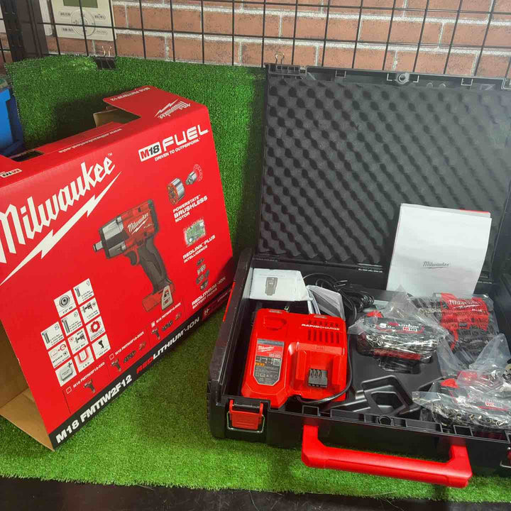 【未使用品】 ミルウォーキーツール･ジャパン M18 FUEL 1/2インチ 745Nm インパクトレンチセット M18 FMTIW2F12-502X JP 1台 【藤沢店】