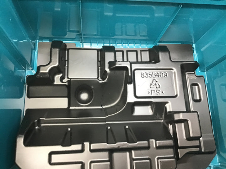★マキタ(makita) コードレス丸のこ HS474DRGX　充電回数　1回・2回【富山店】◇D