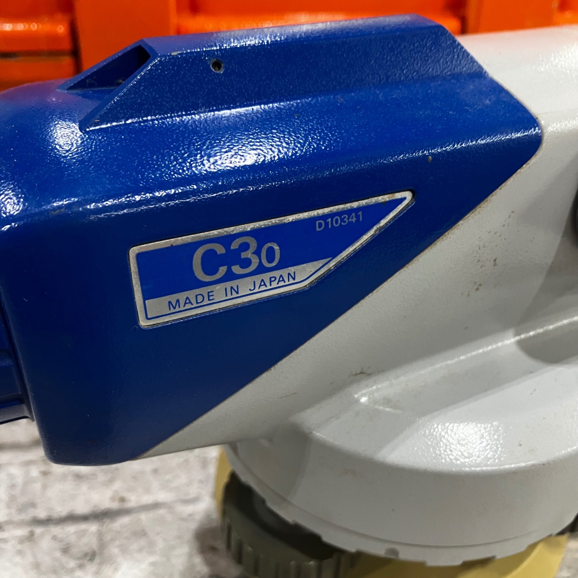 ソキア SOKKIA オートレベル C30 倍率26倍 最短合焦距離0.3m