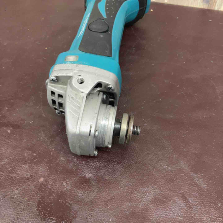 【中古品】 マキタ(makita) 100mmコードレスディスクグラインダー GA400DZ 【東大和店】