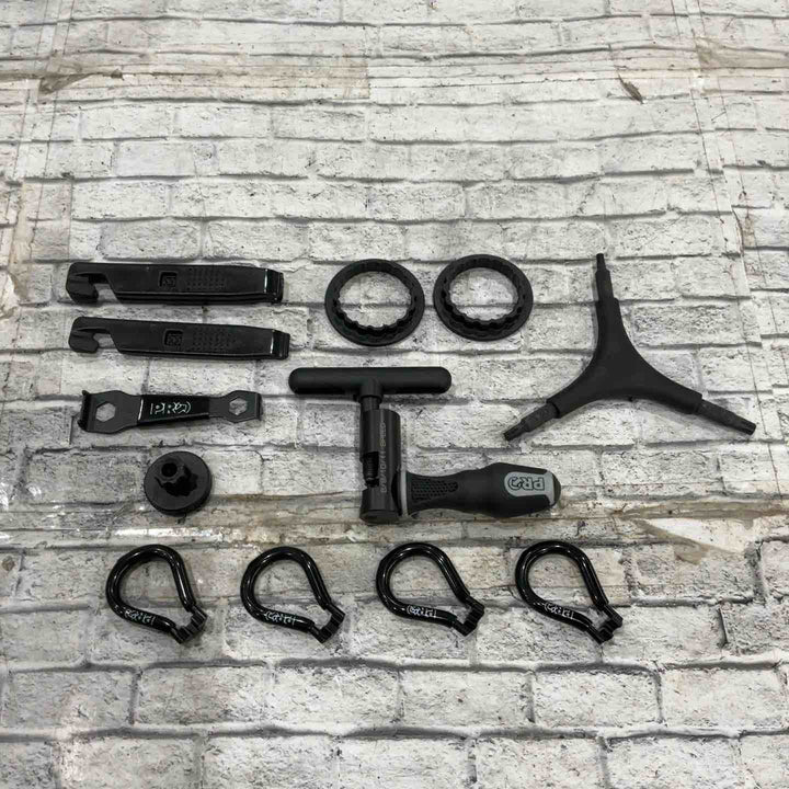 プロ(PRO) アドバンスド ツールボックス R20RTL0106X 自転車整備用専用工具セット 【川口店】