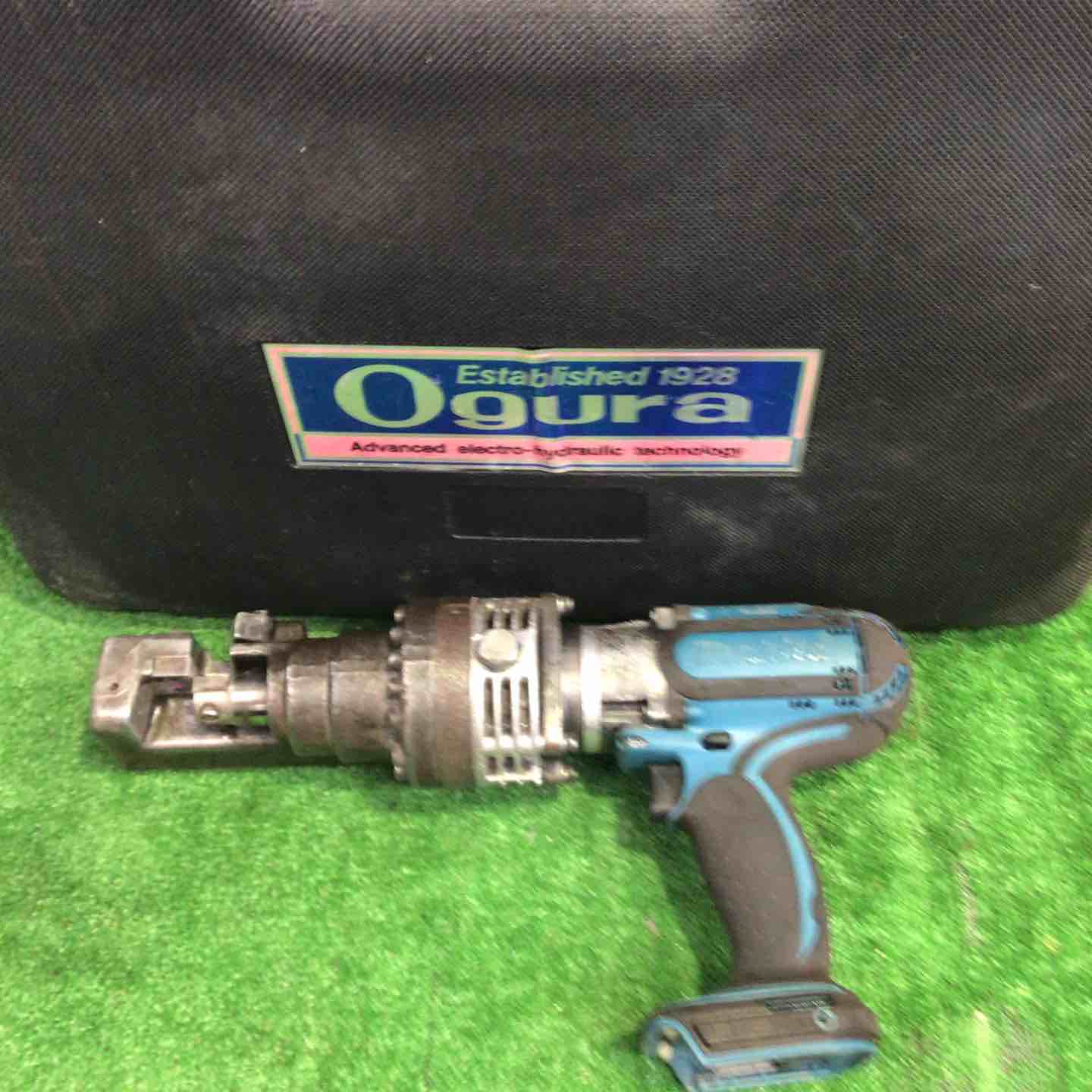 MAX PJ-RC161 充電式鉄筋カッター【野田愛宕店】【店頭取引限定】【中古】ITWRSINQXPK0 PJ-RC161シリーズの製品詳細ページ | 充電式鉄筋カッタ(カッター
