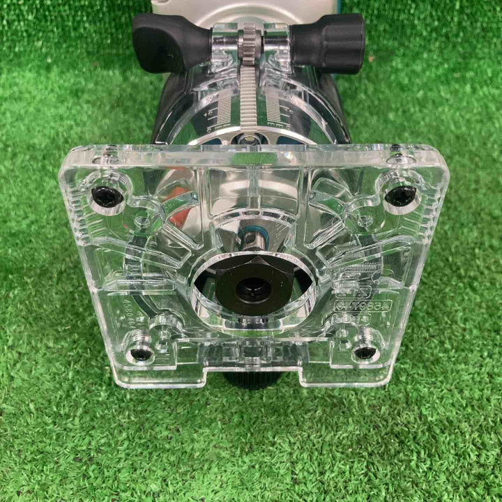 ★マキタ(makita) コードレストリマ RT002GZ【川崎店】