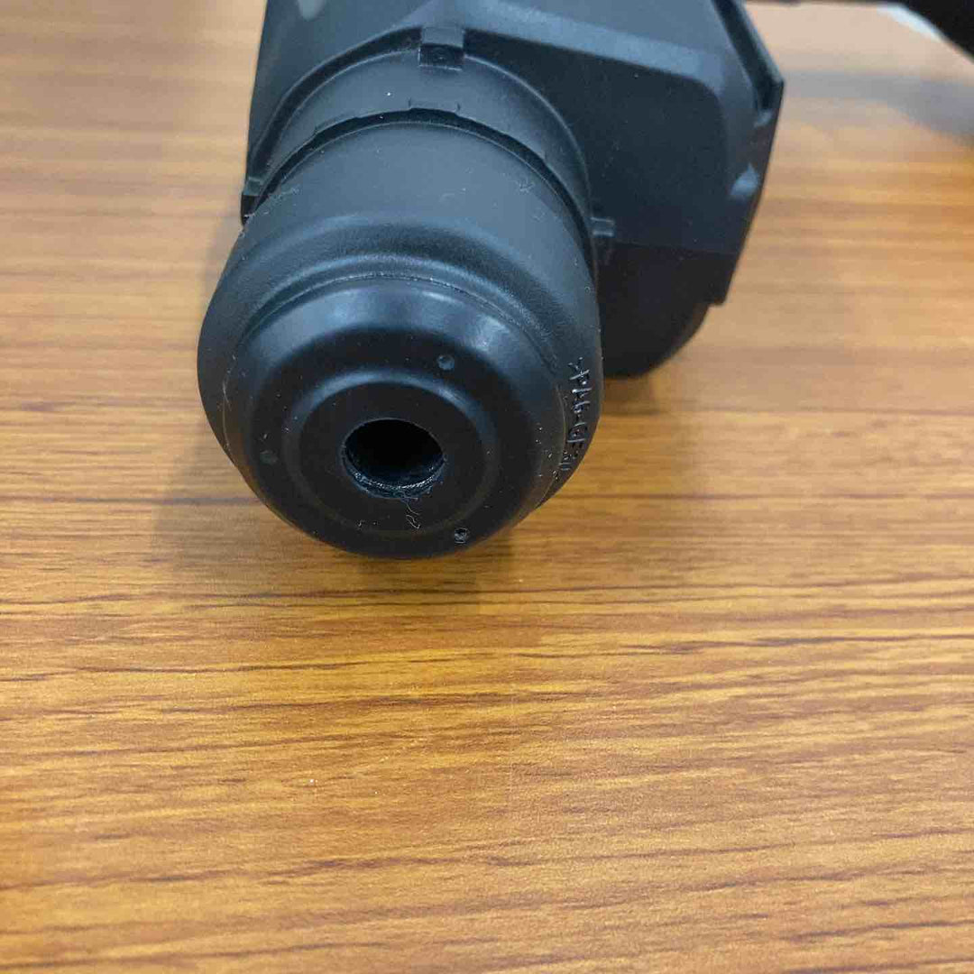 【美品】★マキタ(makita) 18mmコードレスハンマドリル HR182DZKV【八潮店】