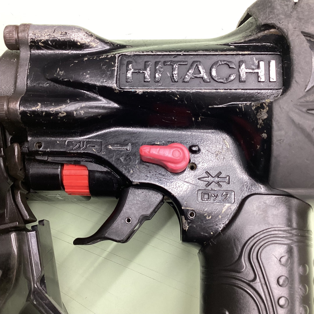 〇ハイコーキ(HIKOKI ※旧:日立工機) 高圧エア釘打ち機 NV65HMC　ブラック【越谷店】