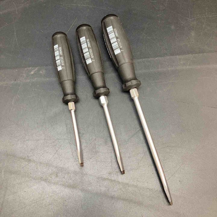 ◇PB SWISS TOOLS スイスツールズ 6本組スイスグリップ 貫通マイナス・プラスドライバーセット 8249.DNCBB【川越店】