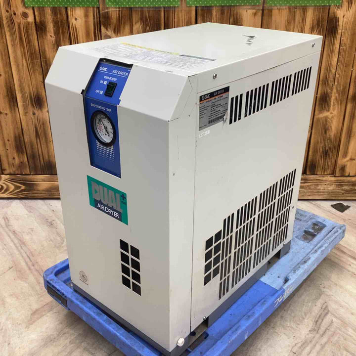 【店頭受取り限定】SMC エアドライヤー DUAL+ IDU3E-10-X164 エアードライヤー 通電確認済み 乾燥 水分抑制 ドレン抑制 腐食抑制 サビ抑制 圧縮空気水分除去 【越谷店】