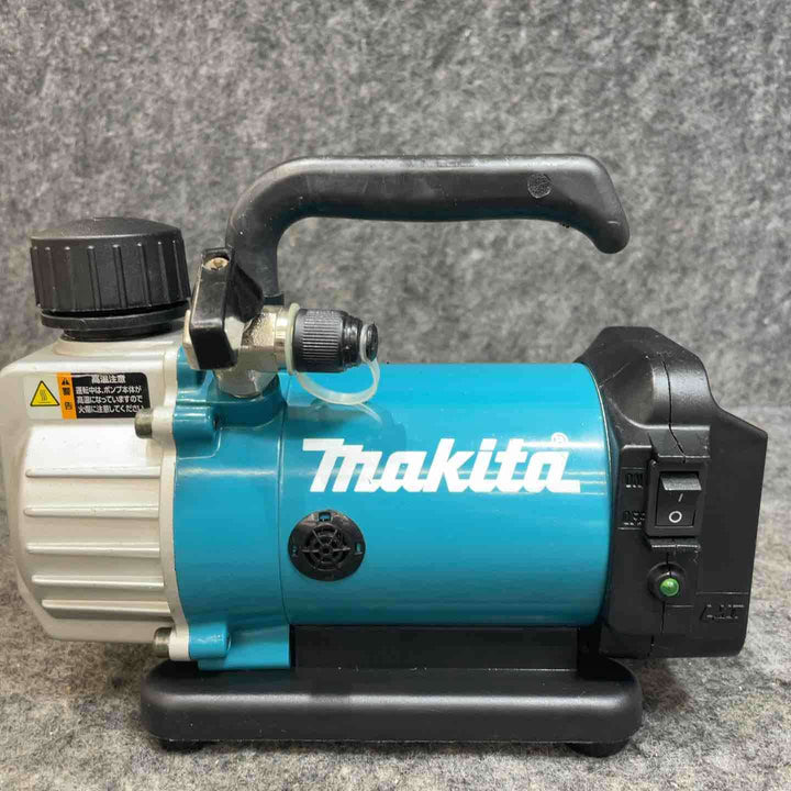 マキタ(makita) コードレス真空ポンプ VP180DZ(付属品多数、6.0Ahバッテリー付き)【桶川店】