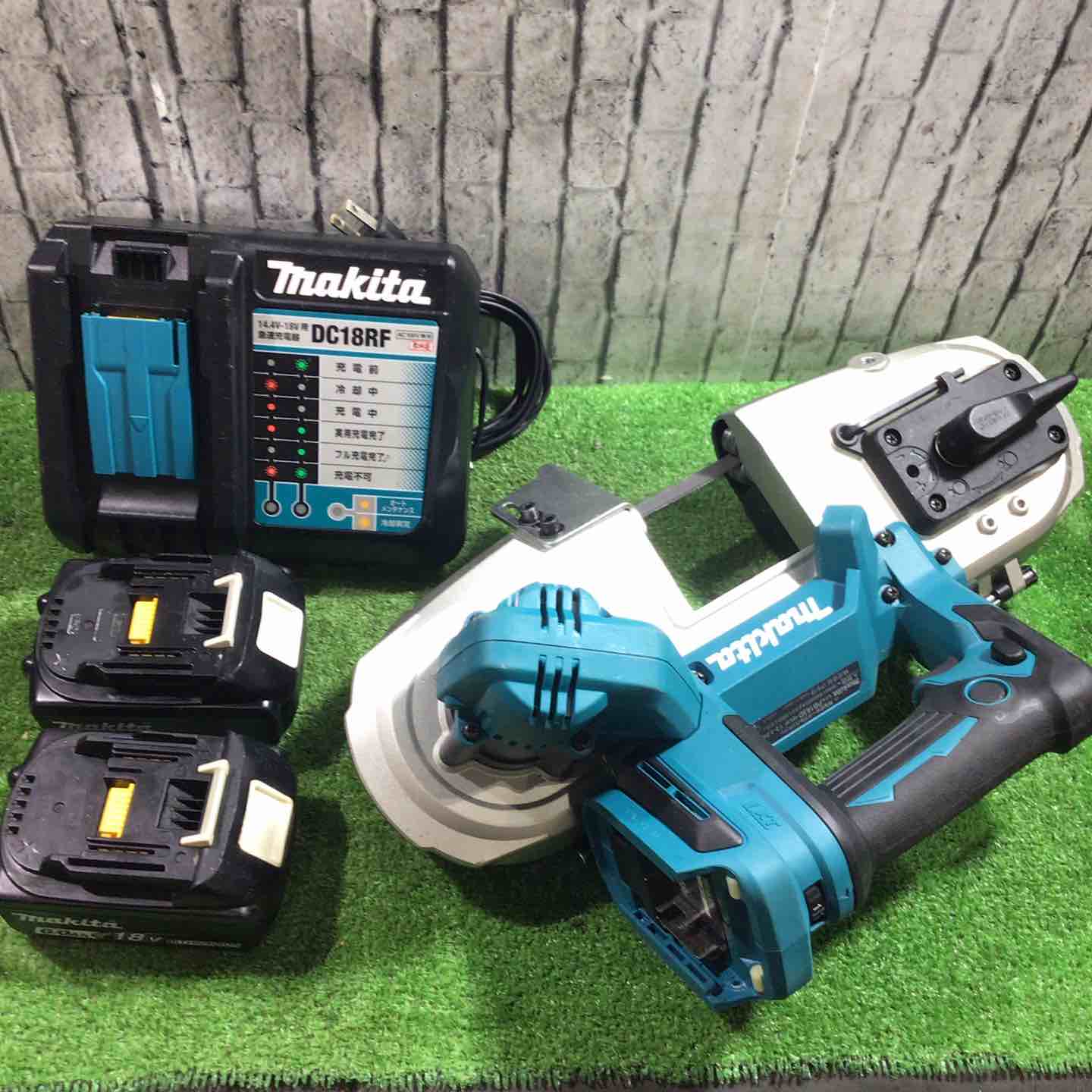 ★マキタ(makita) コードレスポータブルバンドソー PB183DRGX【川口店】 ☆マキタ(makita) コードレスポータブルバンドソー PB183DRGX【川口店