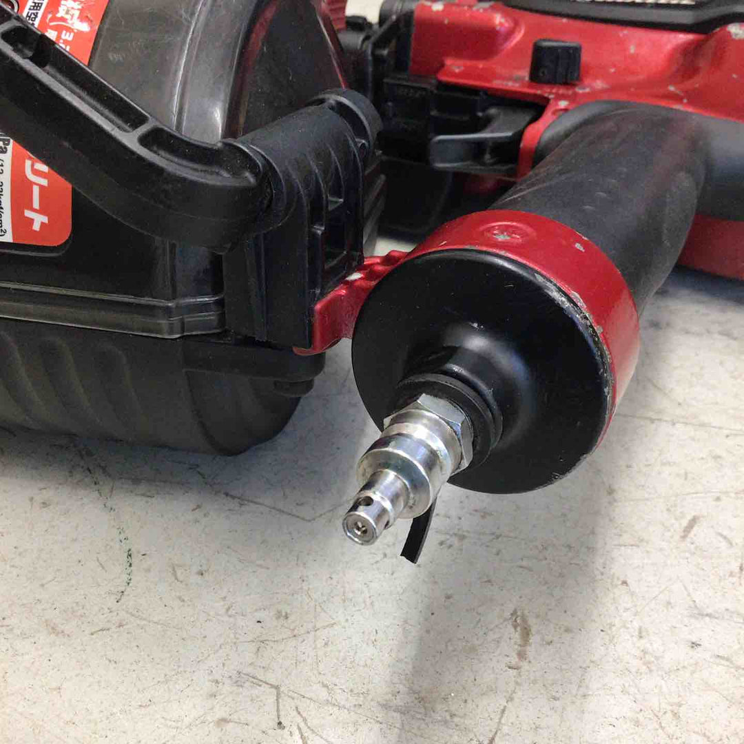 【中古品】 マキタ/makita 高圧エア釘打ち機 AN930H 【鴻巣店】