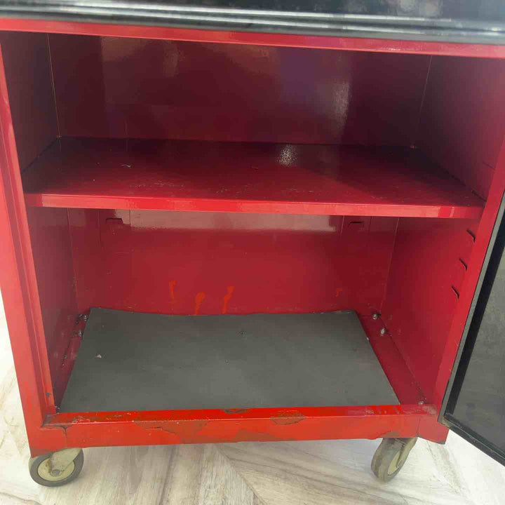 【店頭受取り限定】 赤　キャビネット　ツールボックス　TOOL BOX【越谷店】