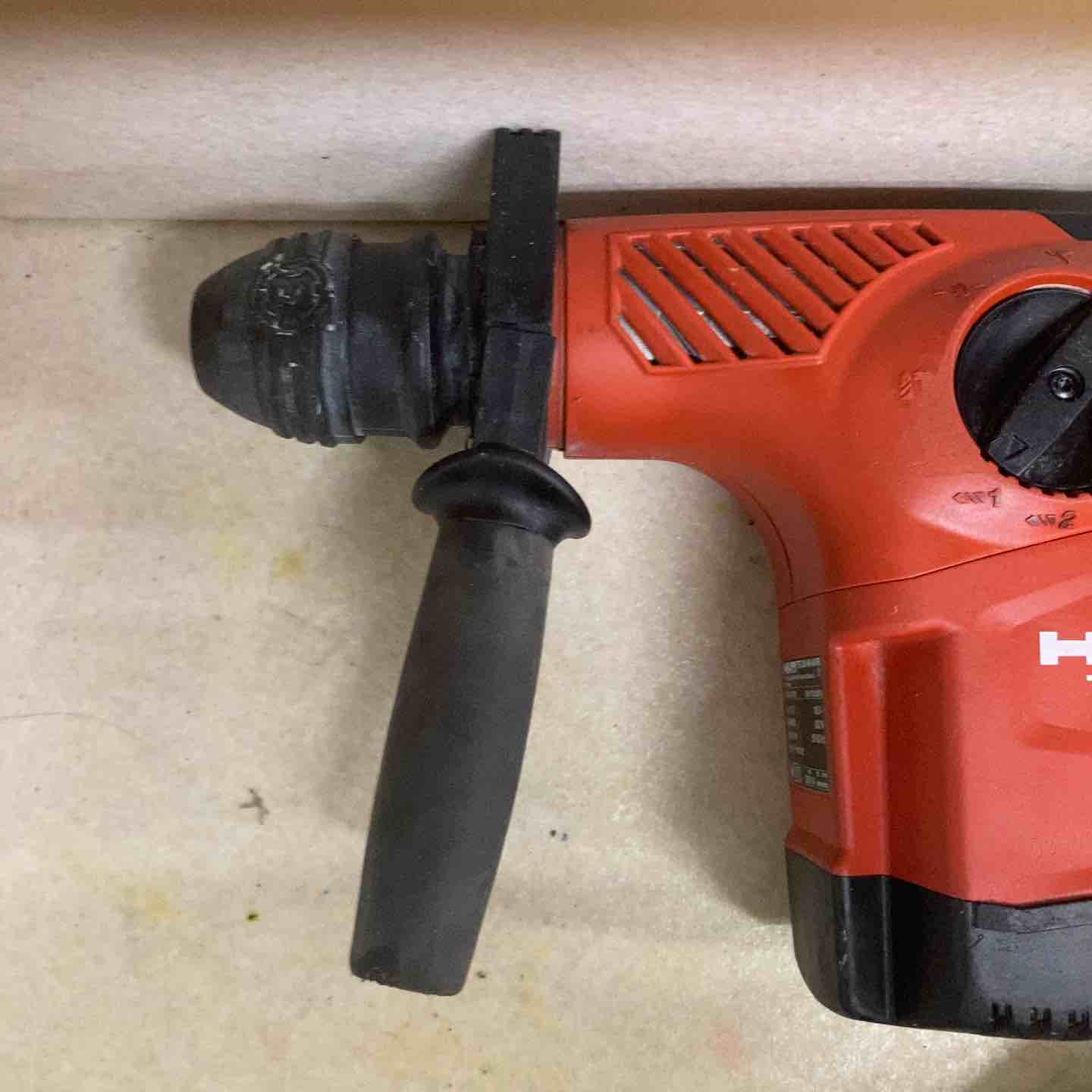 ☆ヒルティ(HILTI) ハンマドリル TE30-M-AVR【町田店】 ☆ヒルティ(HILTI) ハンマドリル TE30-M-AVR【町田店】 – アクトツール