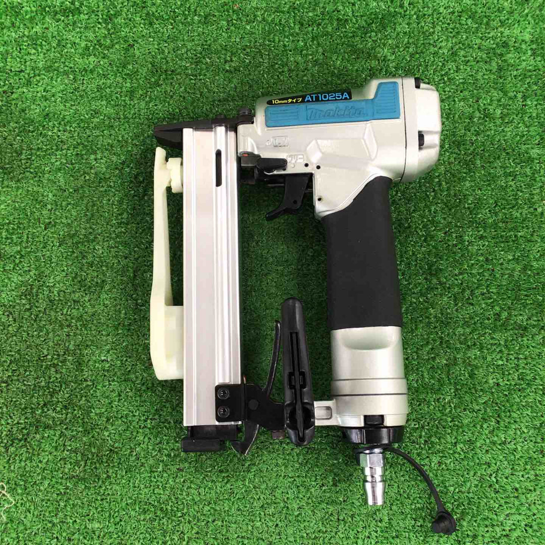 ◇マキタ(makita) 常圧エアタッカ 10mm AT1025AK【川崎店】