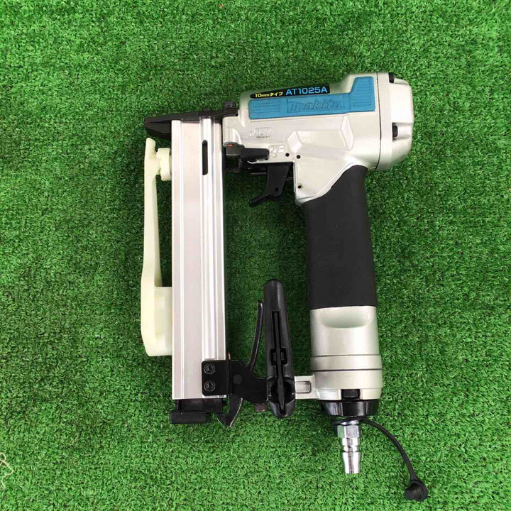 ◇マキタ(makita) 常圧エアタッカ 10mm AT1025AK【川崎店】