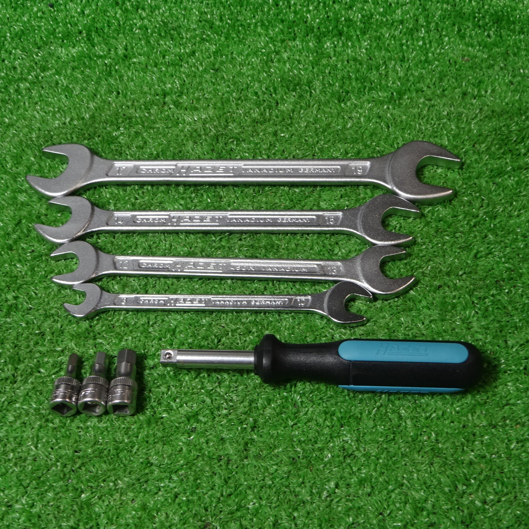 ハゼット/HAZET 1/4sq ヘックスソケット、ドライバーハンドル、両口