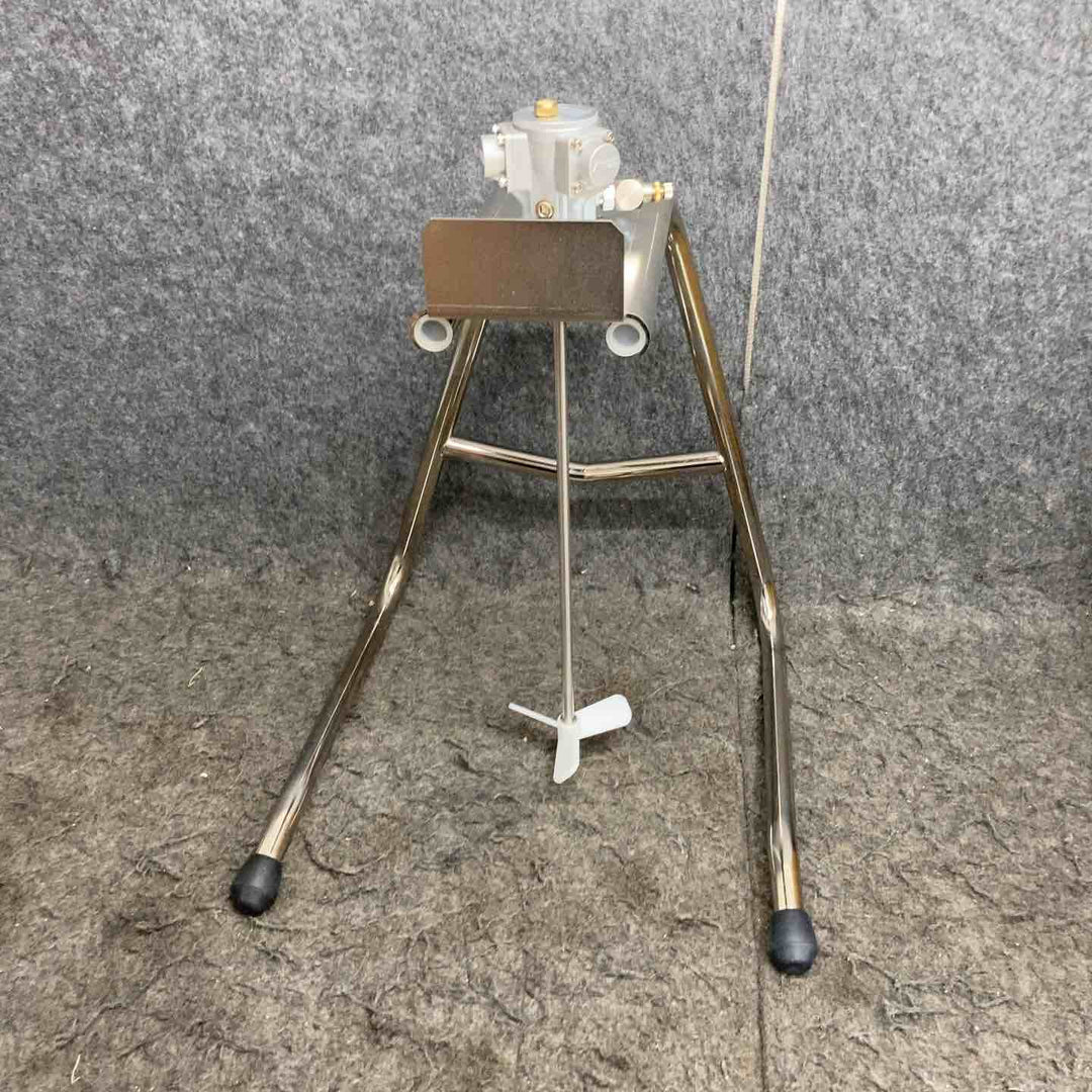 ◇アネスト岩田(iwata) 塗料用撹拌機 AMM-711 スタンド式 一斗缶用【鴻巣店】