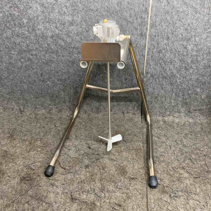◇アネスト岩田(iwata) 塗料用撹拌機 AMM-711 スタンド式 一斗缶用【鴻巣店】
