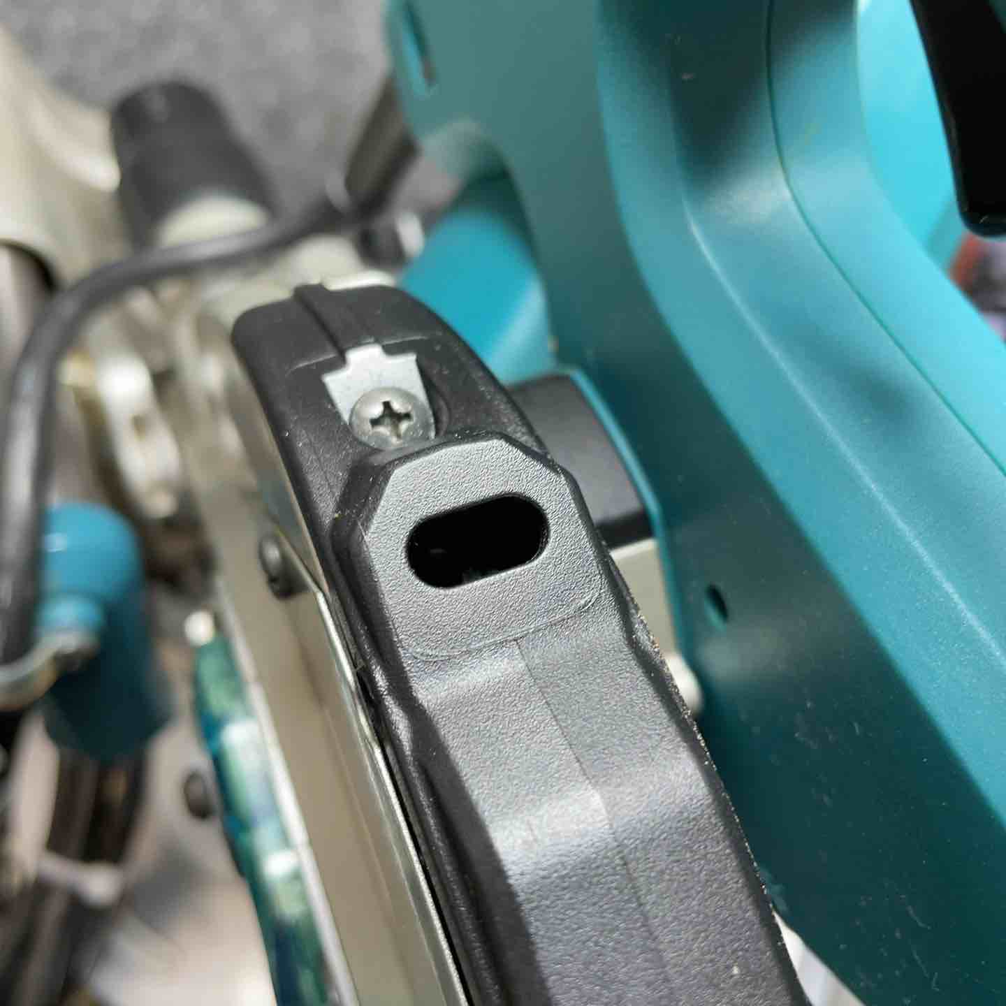 マキタ(makita) 卓上スライドマルノコ LS0612FL【桶川店】 – アクト
