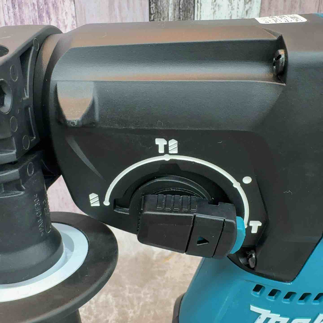 ☆マキタ(makita) コードレスハンマドリル HR244DZ【八潮店】